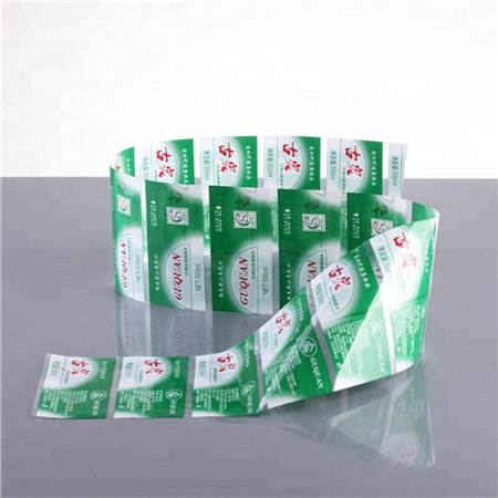 Top Quality Logo Printed Sticker Self Adhesive Label Sticker Rolls Private Label Cosmetic Bottle